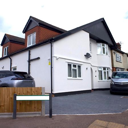 Apartament The Coppice Watford  Zewnętrze zdjęcie