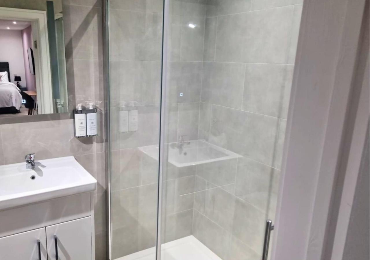 Apartament The Coppice Watford  Zewnętrze zdjęcie