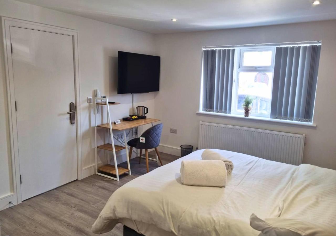 Apartament The Coppice Watford  Zewnętrze zdjęcie