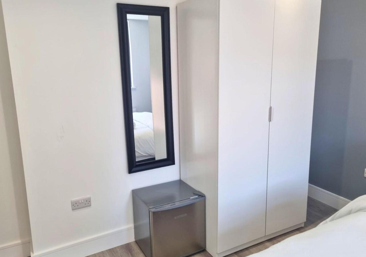 Apartament The Coppice Watford  Zewnętrze zdjęcie