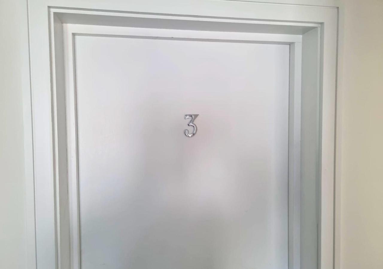 Apartament The Coppice Watford  Zewnętrze zdjęcie